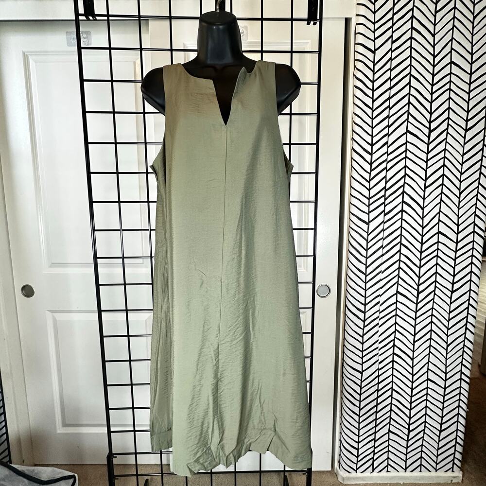 Banana Republic Womens NWT Sage Green Linen Blend Button Front Midi Dress